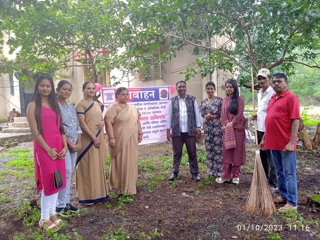 देहूरोडं पोलिस स्टेशन परिसरात स्वछता मोहिम राष्ट्रपिता महत्मा गांधी जयंतीनिमित्त स्वछता अभियान*